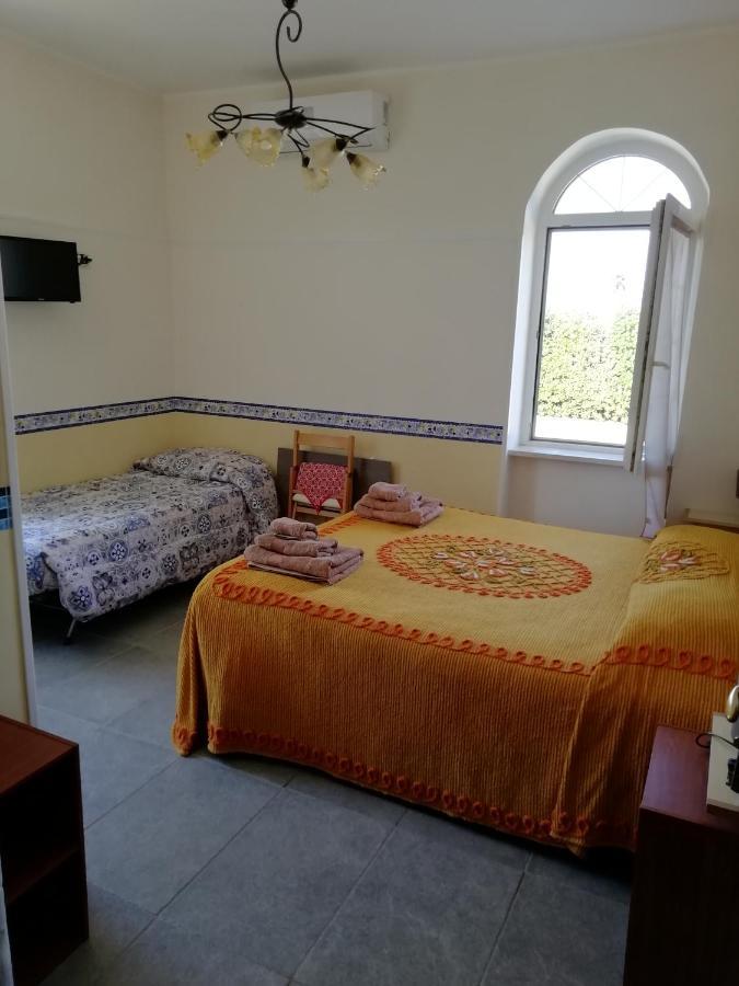 Casadolcecasalatina Bed & Breakfast Екстериор снимка
