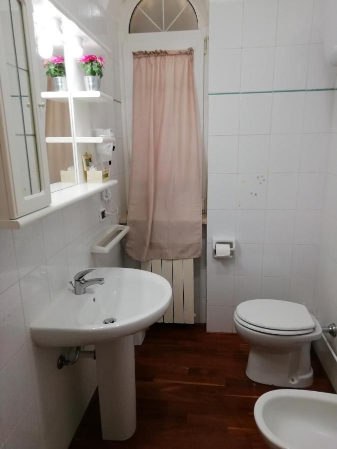 Casadolcecasalatina Bed & Breakfast Екстериор снимка
