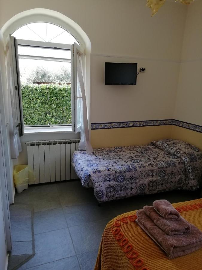 Casadolcecasalatina Bed & Breakfast Екстериор снимка