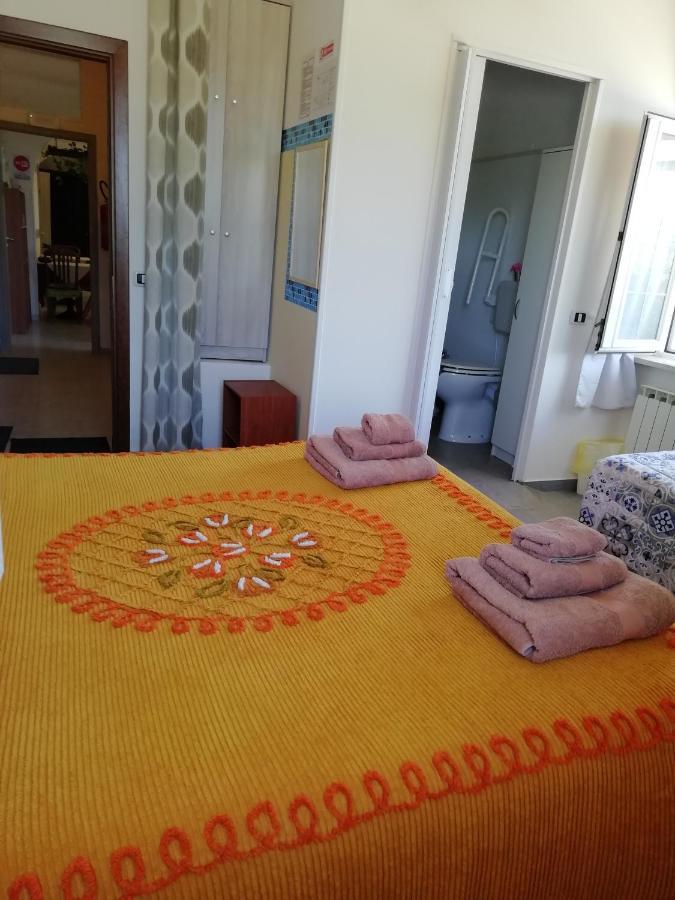 Casadolcecasalatina Bed & Breakfast Екстериор снимка