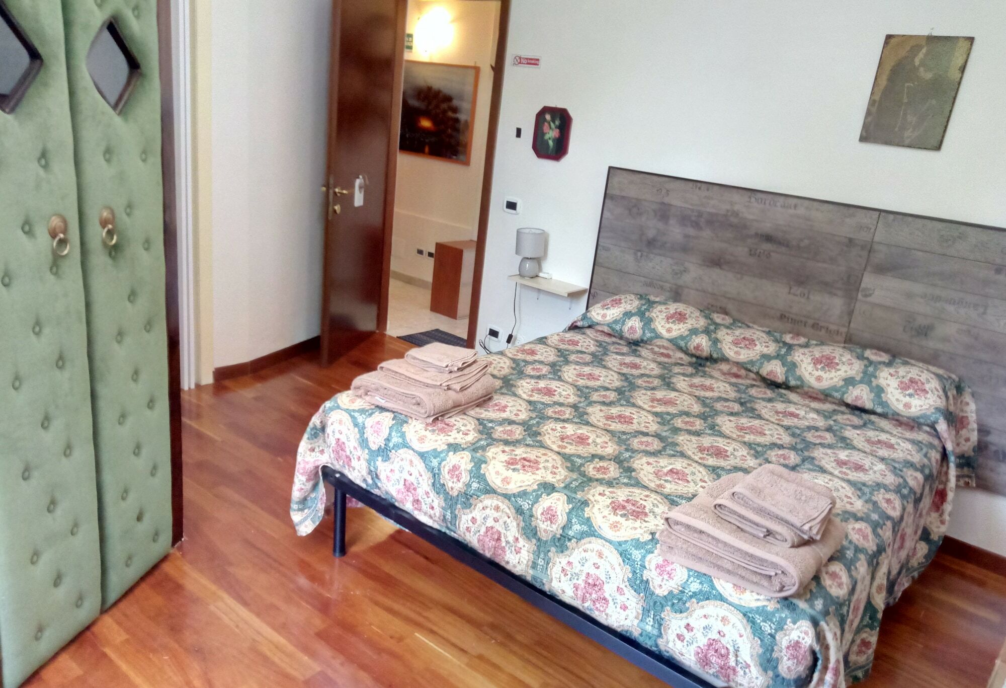 Casadolcecasalatina Bed & Breakfast Екстериор снимка